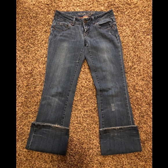 Jeans - Picture 1 of 2